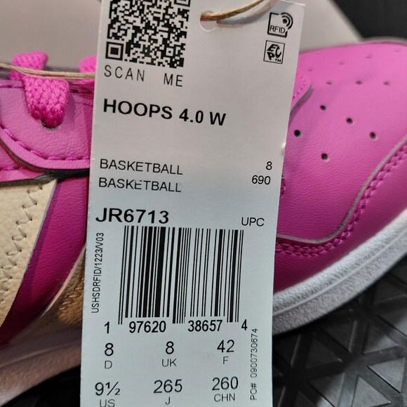 NEW Adidas Women's Hoops 4.0 White & Cream Full Leather Upper SIZE 9.5 Sneakers - Picture 8 of 15